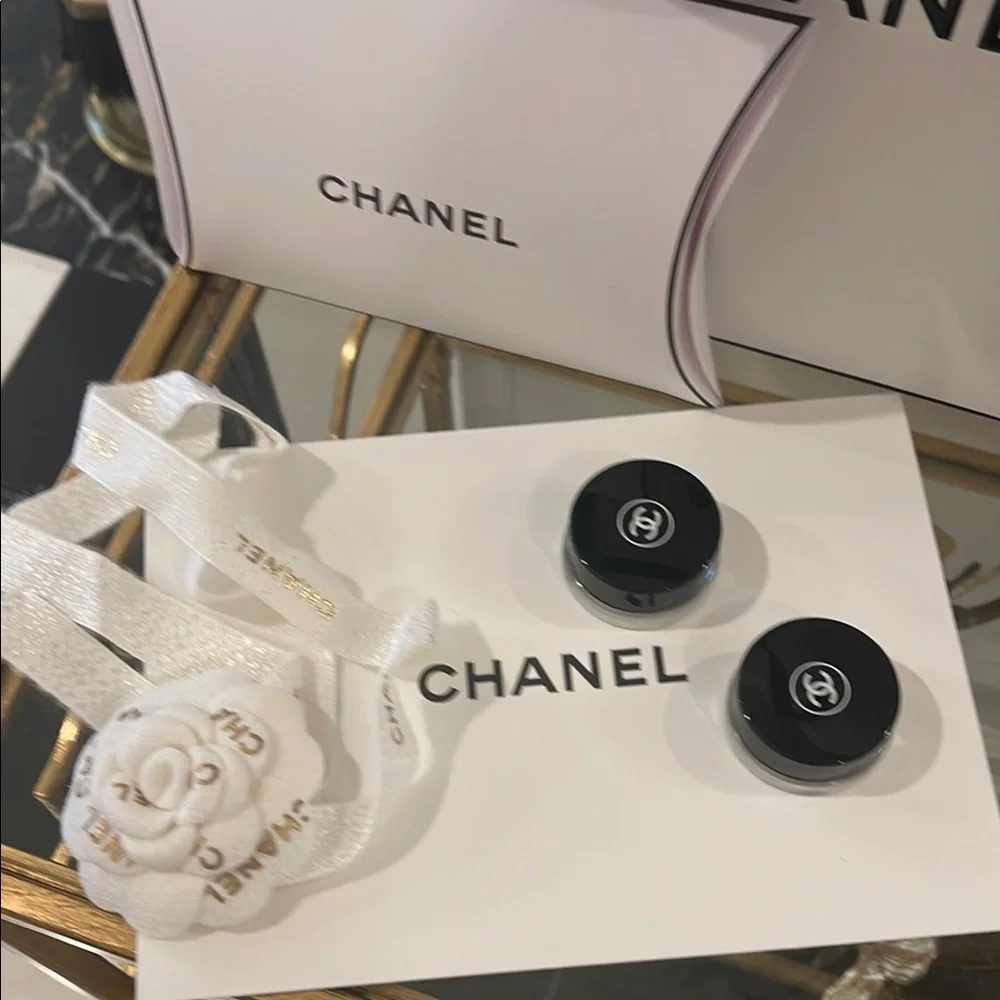 CHANEL new never